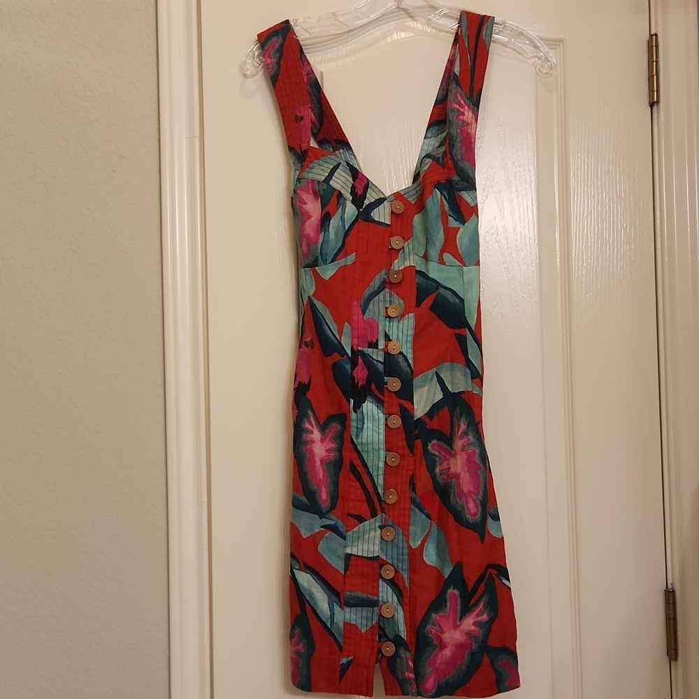 NWT FARM Rio Dress Linen Red Tropical Print Size Small